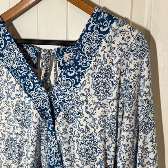 Loft Beach Blue Paisley Romper - Picture 3 of 8